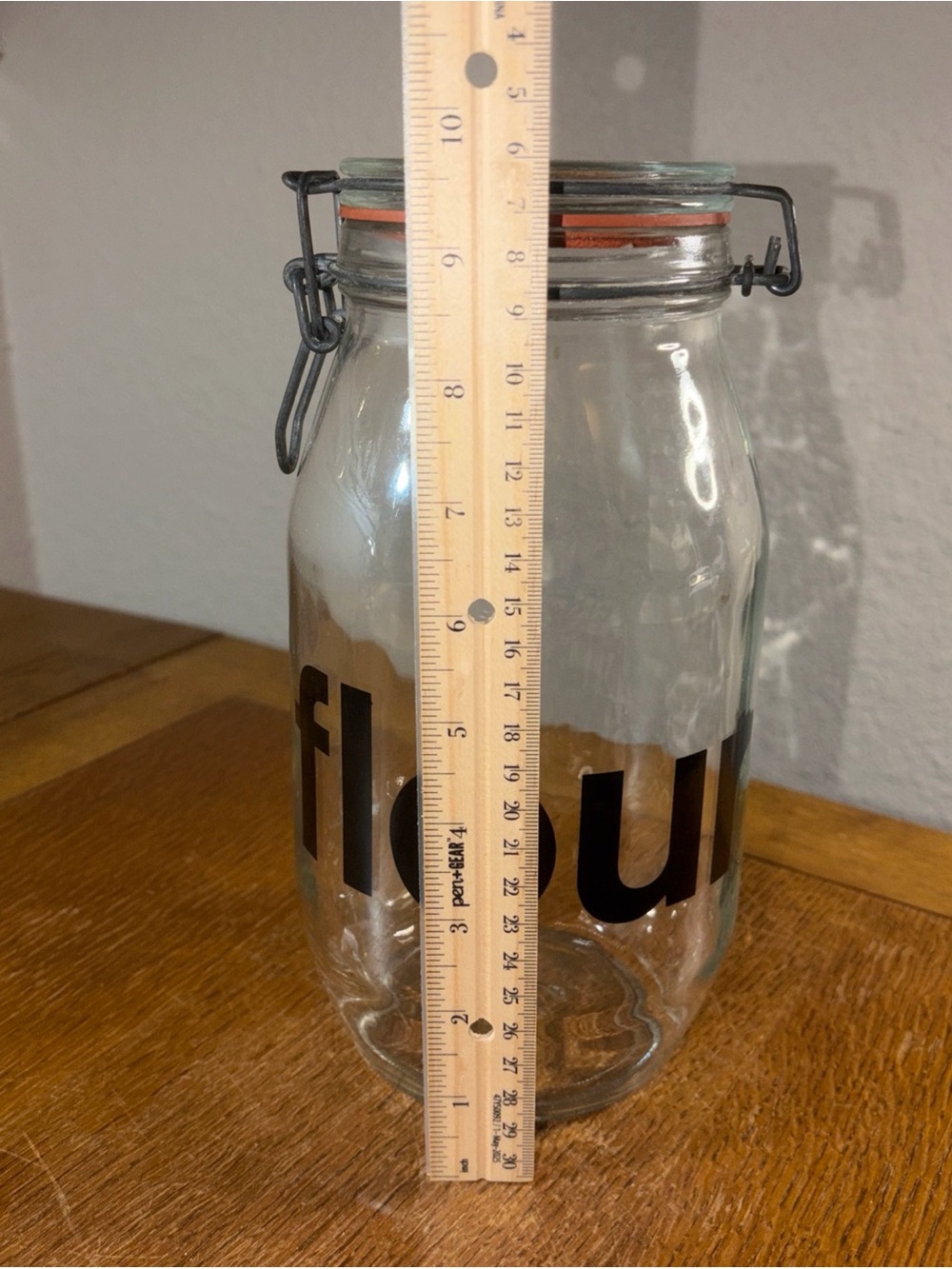 Vintage 70"s Clear Glass FLOUR Canister With Black Letters - Picture 8 of 9